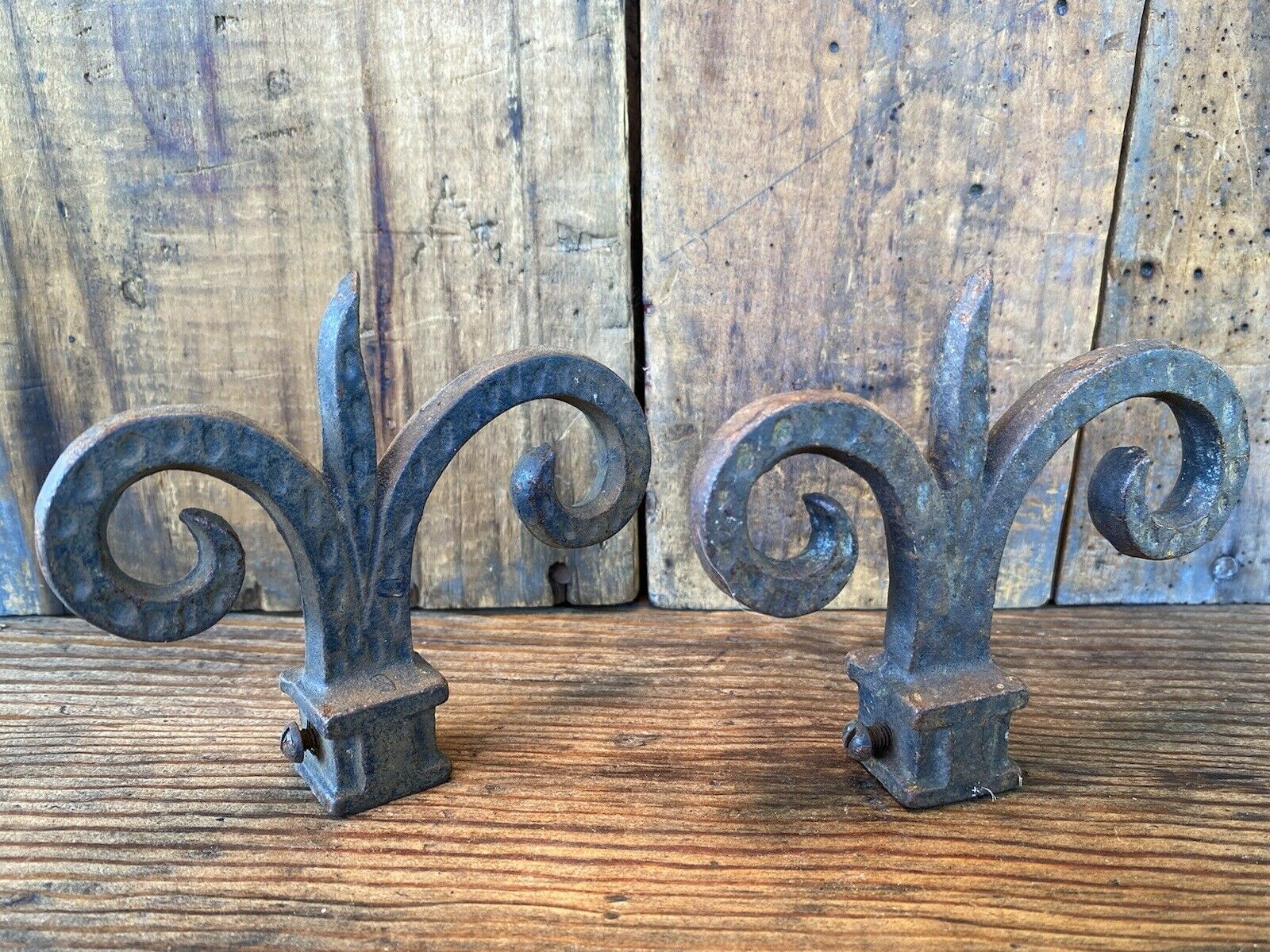 Lot Of 2 Vintage Ornate Cast Iron Fence Finials ~ Vintage Architectural Salvage